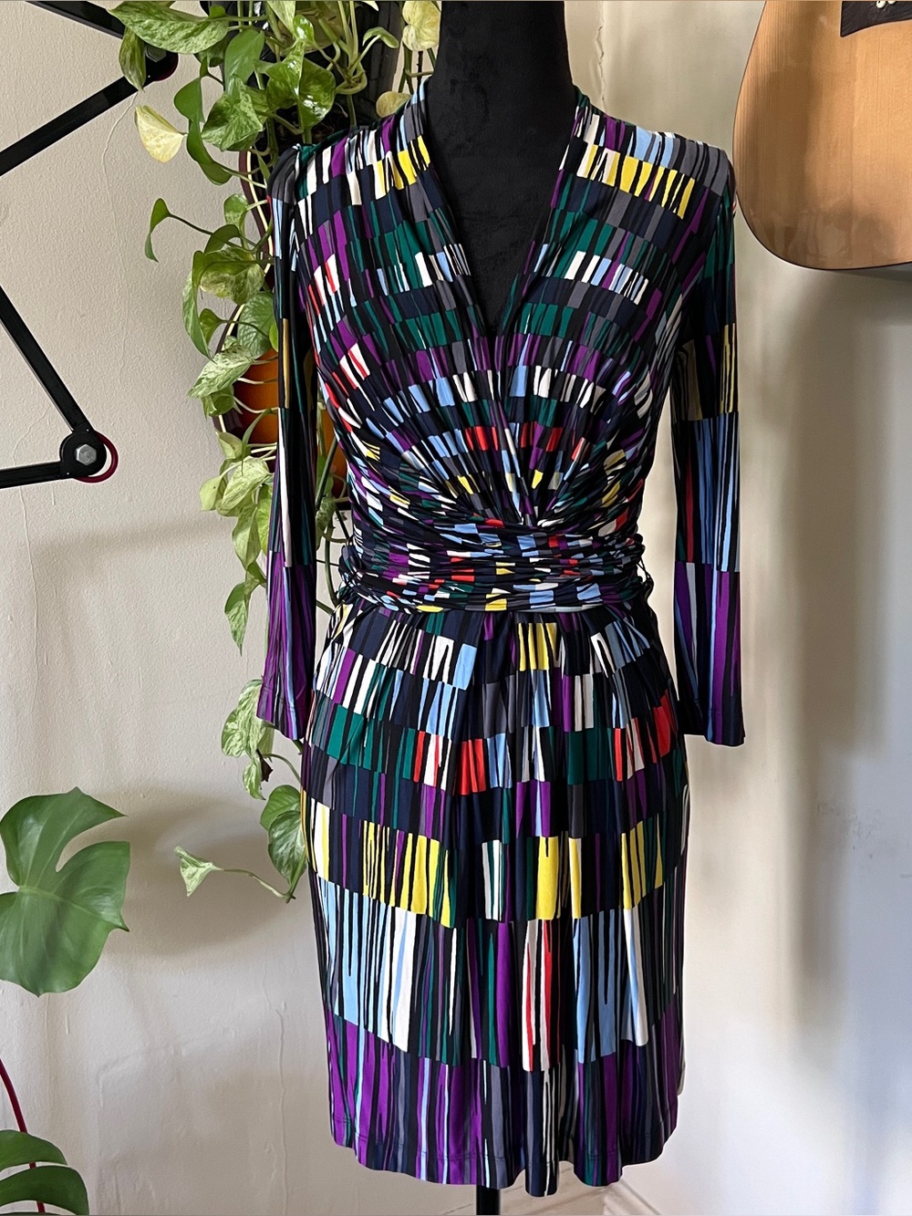 BCBGMAXAZRIA Women’s Geometric Multicolored Front Cross Wrap Dress Size XXS
